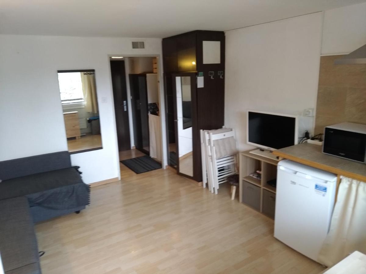 Studio Appartement Avec Piscine, Ski Porte Du Soleil Morgins, Ps3 Games, Wash & Bring Sheets Exteriör bild